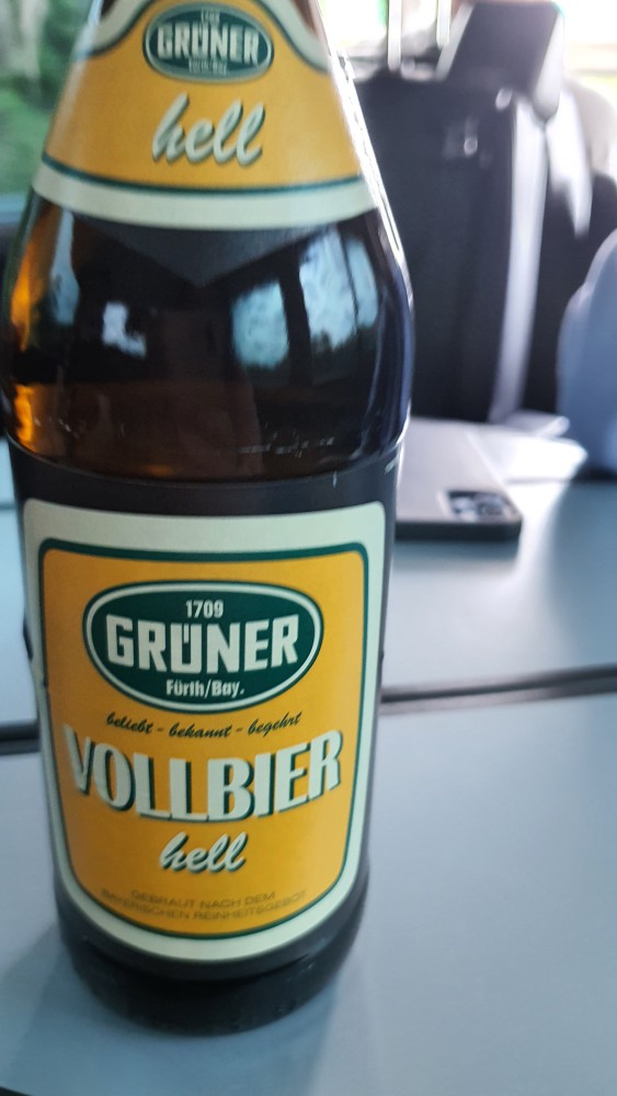 Grüner Vollbier